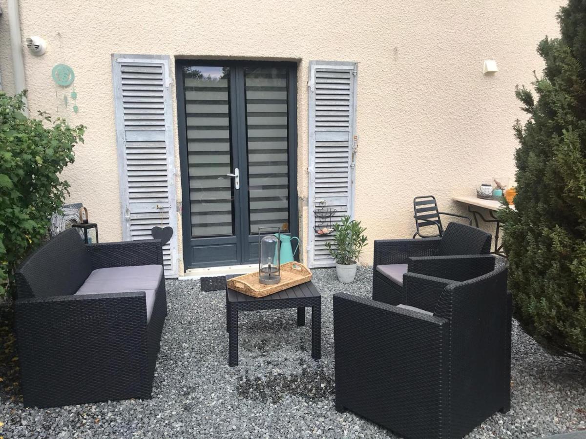 Atelier Des Reves Apartment Виши Екстериор снимка